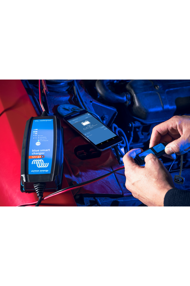 Victron Blue Smart IP65 12/4 Acculader